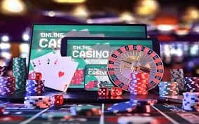 Antarmuka platform hero88 menampilkan kategori permainan slot, live casino, dan sportsbook